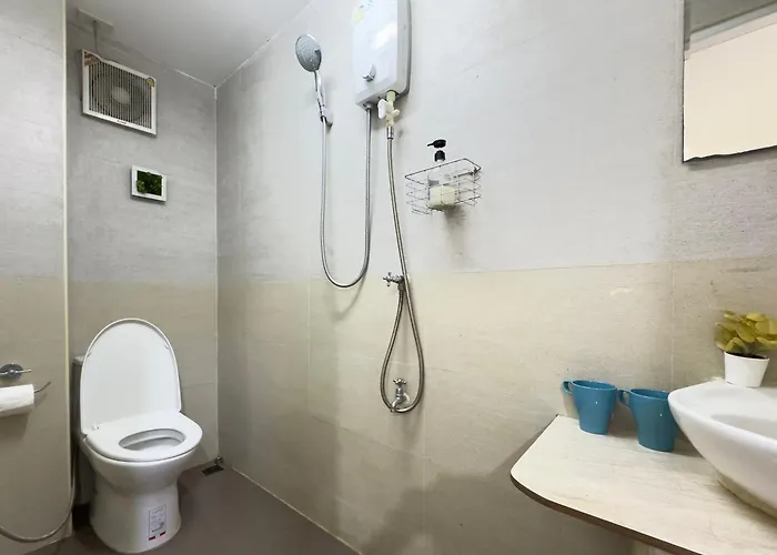 日韩旅游区市中心5房别墅民宿 Bangkok