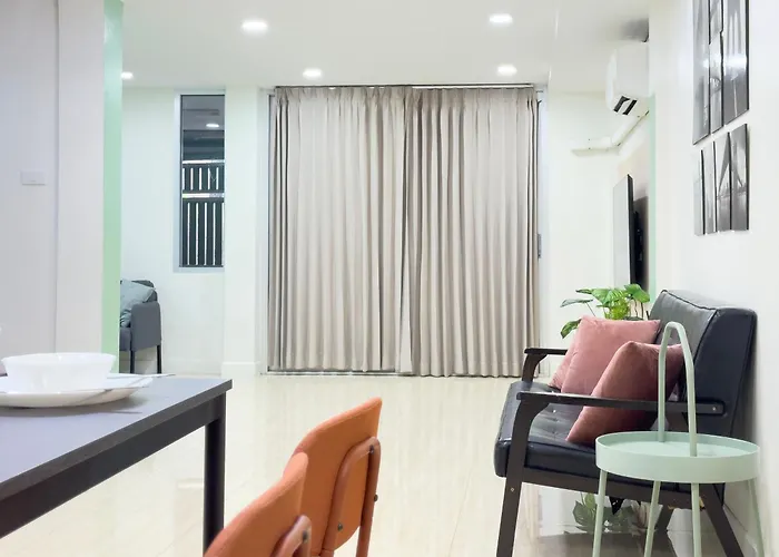 Villa 日韩旅游区市中心5房别墅民宿 Bangkok