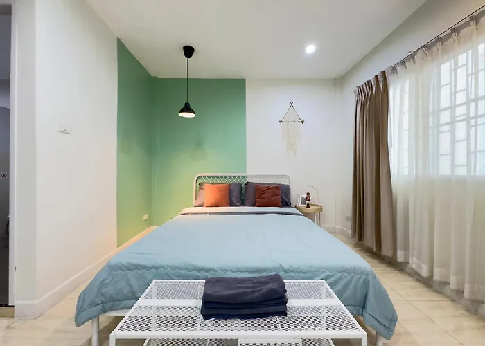 Villa 日韩旅游区市中心5房别墅民宿 Bangkok