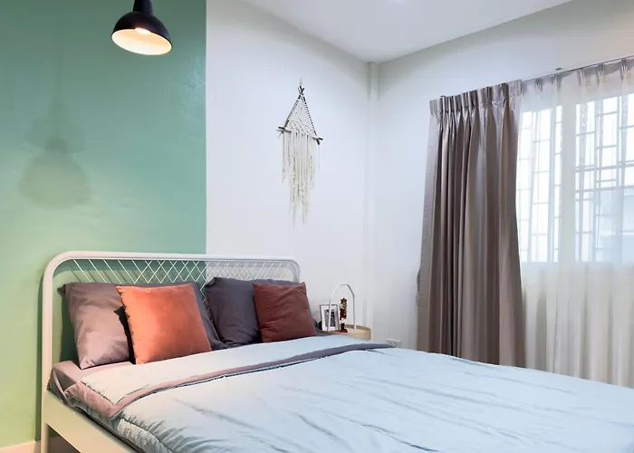Villa 日韩旅游区市中心5房别墅民宿 Bangkok